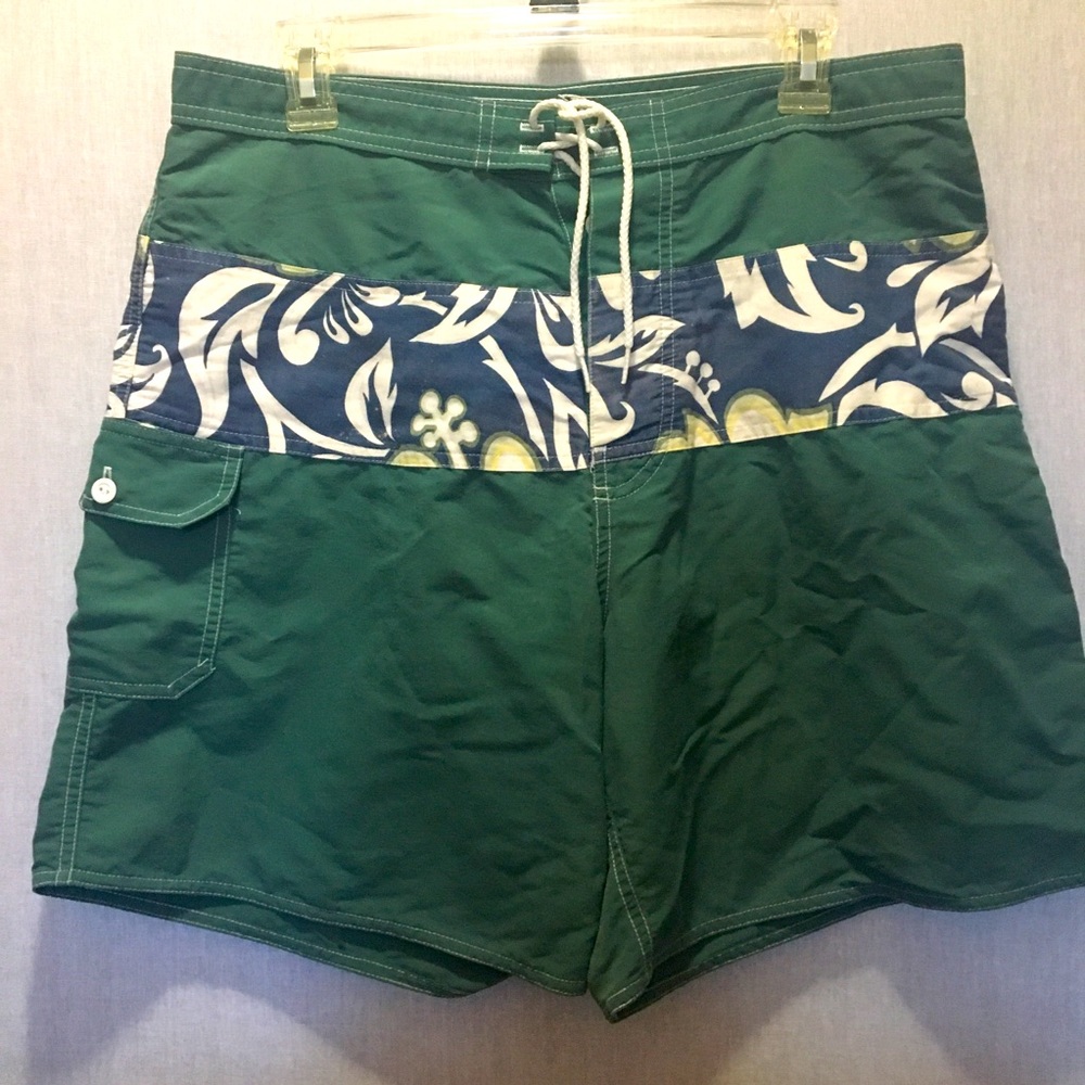 Wavewear size 33 swim trunks